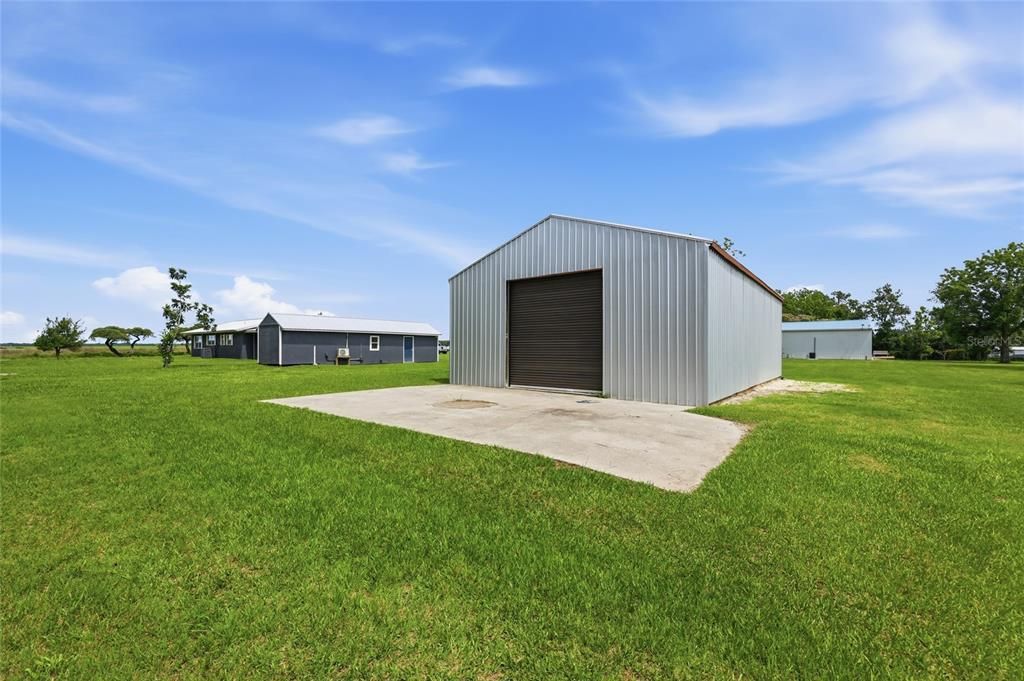 For Sale: $550,000 (6 beds, 5 baths, 2878 Square Feet)