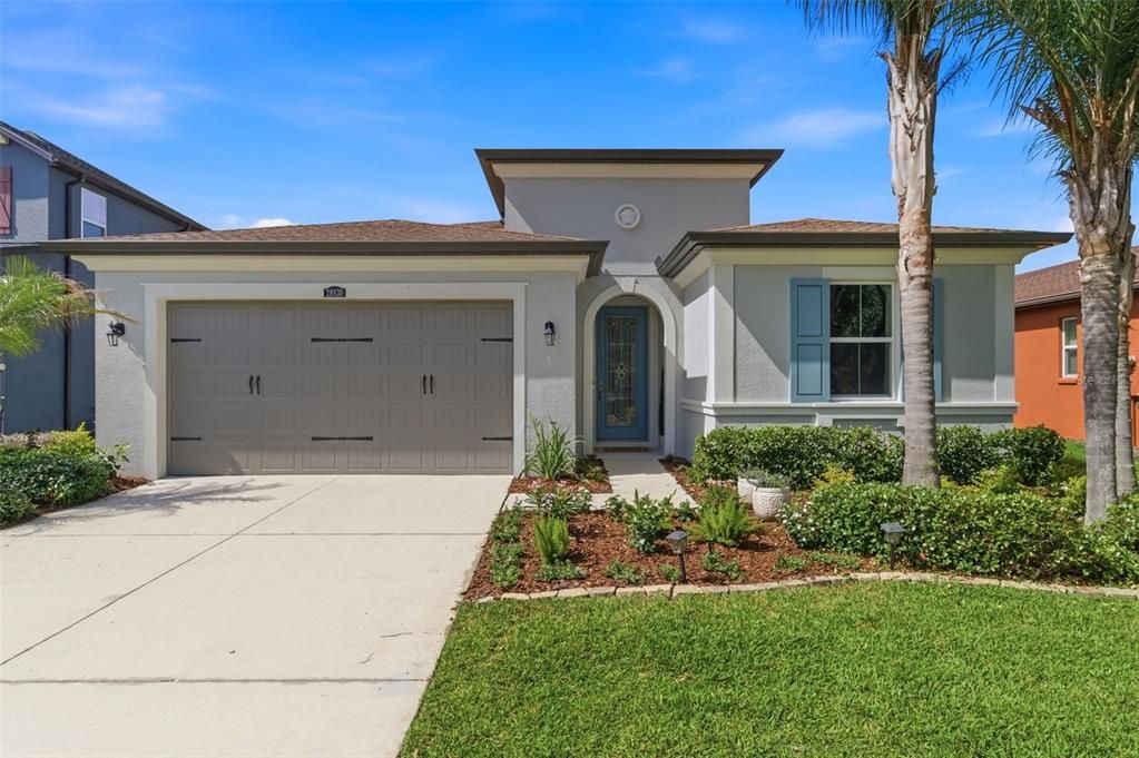 For Sale: $595,000 (4 beds, 3 baths, 2342 Square Feet)