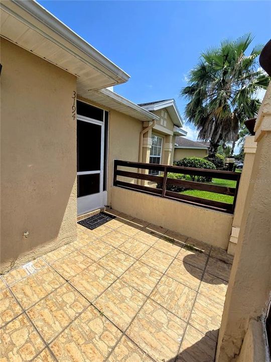 For Rent: $1,600 (3 beds, 2 baths, 1109 Square Feet)