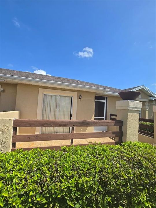 For Rent: $1,600 (3 beds, 2 baths, 1109 Square Feet)