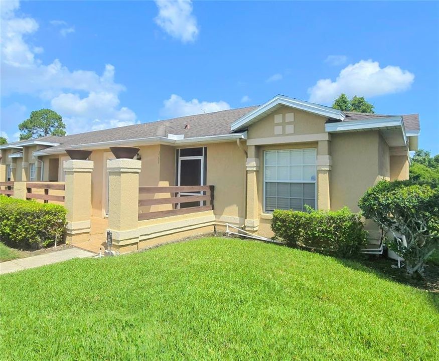 For Rent: $1,600 (3 beds, 2 baths, 1109 Square Feet)