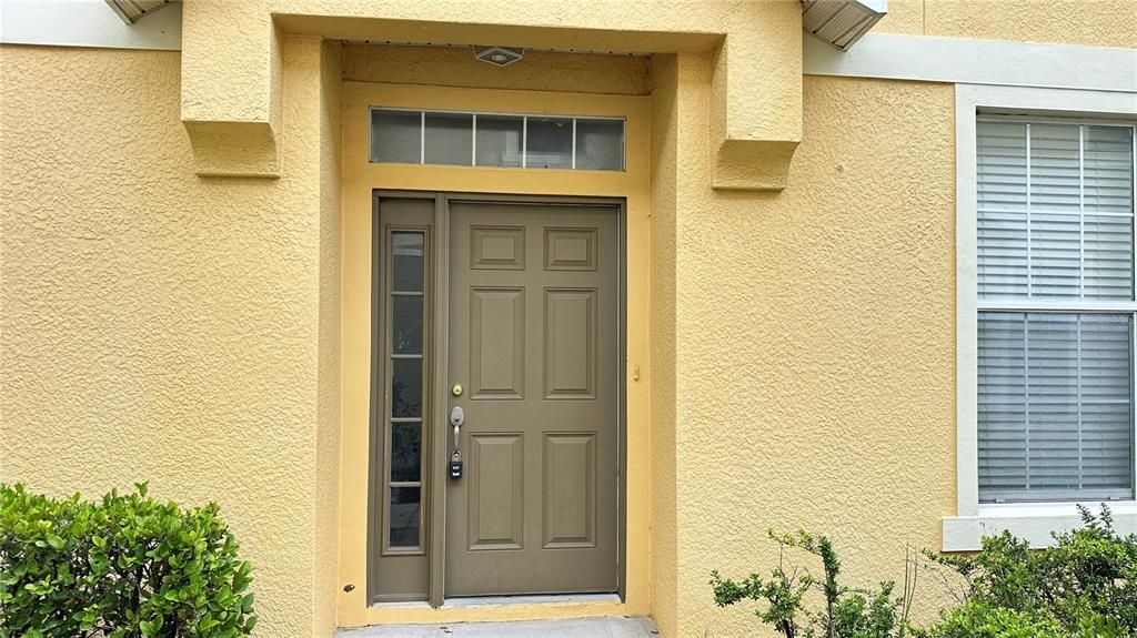 For Rent: $1,800 (2 beds, 2 baths, 1298 Square Feet)