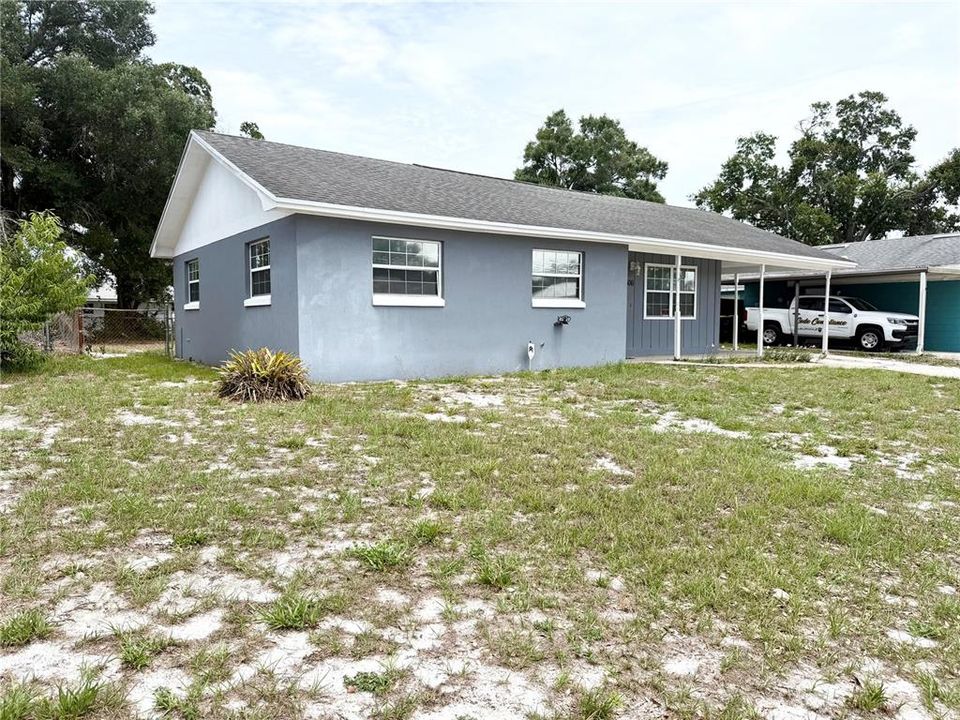 For Rent: $1,700 (3 beds, 2 baths, 1032 Square Feet)