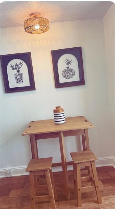 For Sale: $85,000 (2 beds, 1 baths, 308 Square Feet)