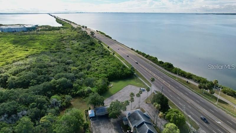For Sale: $540,000 (3 beds, 2 baths, 1806 Square Feet)