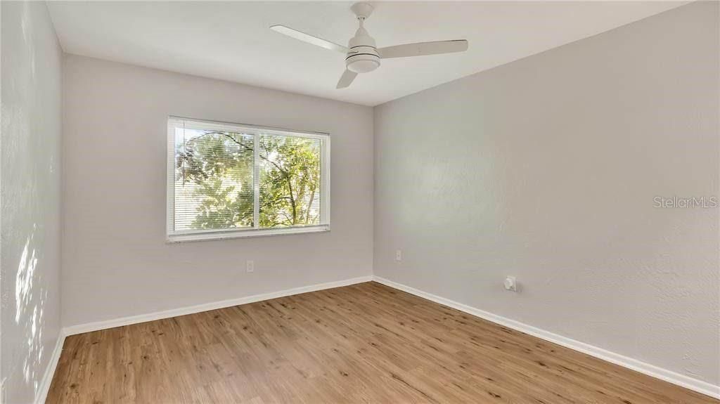 For Rent: $1,999 (3 beds, 2 baths, 1100 Square Feet)