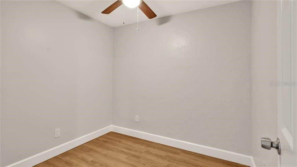 For Rent: $1,999 (3 beds, 2 baths, 1100 Square Feet)