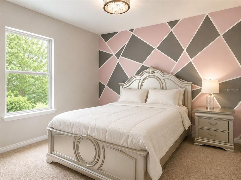 For Sale: $324,900 (4 beds, 2 baths, 1809 Square Feet)