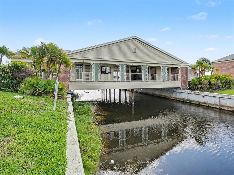 For Sale: $180,000 (2 beds, 1 baths, 1120 Square Feet)