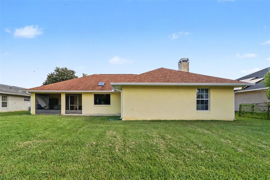 For Sale: $399,999 (3 beds, 2 baths, 2108 Square Feet)