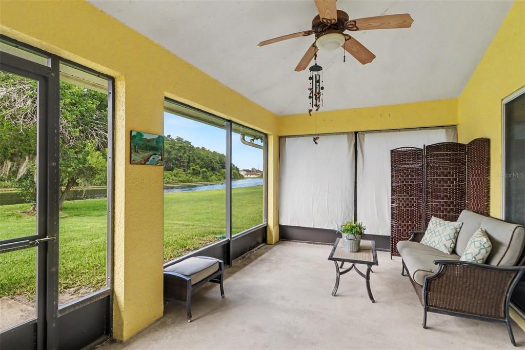 For Sale: $399,999 (3 beds, 2 baths, 2108 Square Feet)