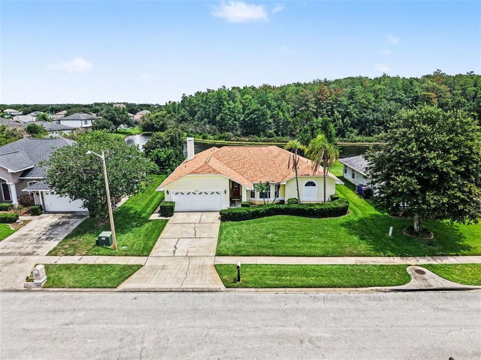 For Sale: $399,999 (3 beds, 2 baths, 2108 Square Feet)