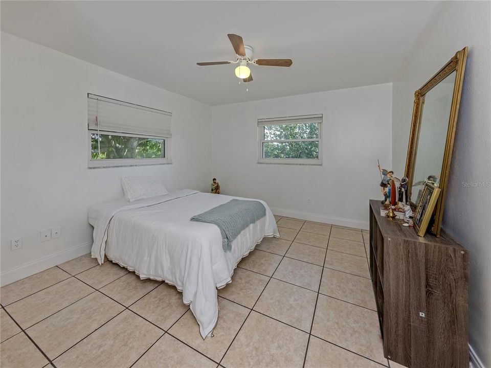 For Sale: $290,200 (3 beds, 2 baths, 2218 Square Feet)