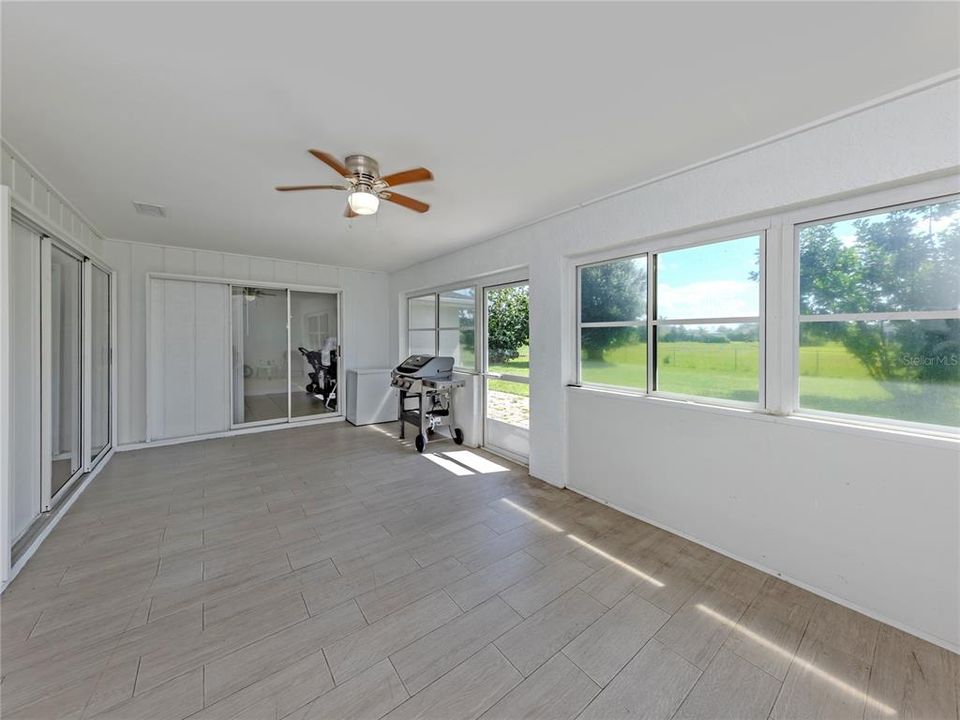 For Sale: $290,200 (3 beds, 2 baths, 2218 Square Feet)