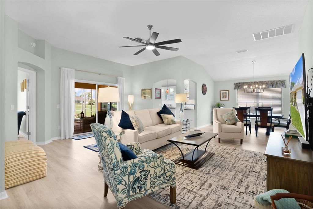 For Sale: $625,000 (3 beds, 2 baths, 1916 Square Feet)