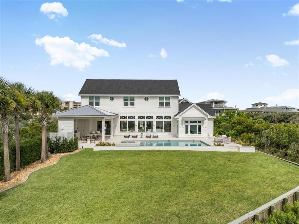 For Sale: $4,600,000 (5 beds, 6 baths, 5071 Square Feet)