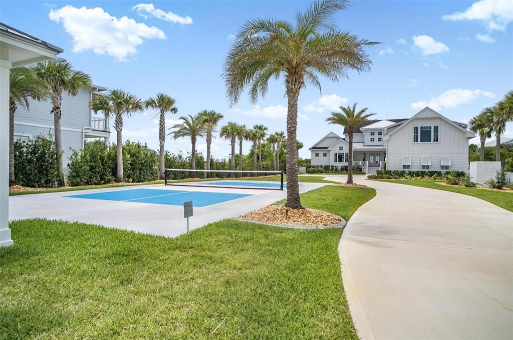 For Sale: $4,600,000 (5 beds, 6 baths, 5071 Square Feet)