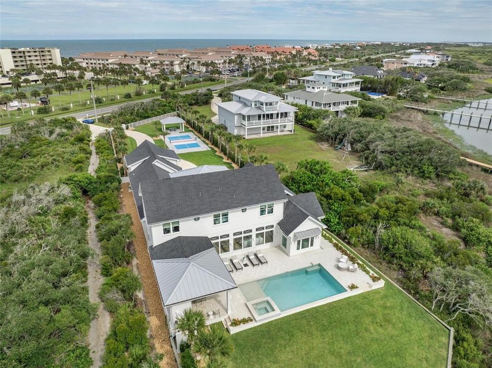 For Sale: $4,600,000 (5 beds, 6 baths, 5071 Square Feet)