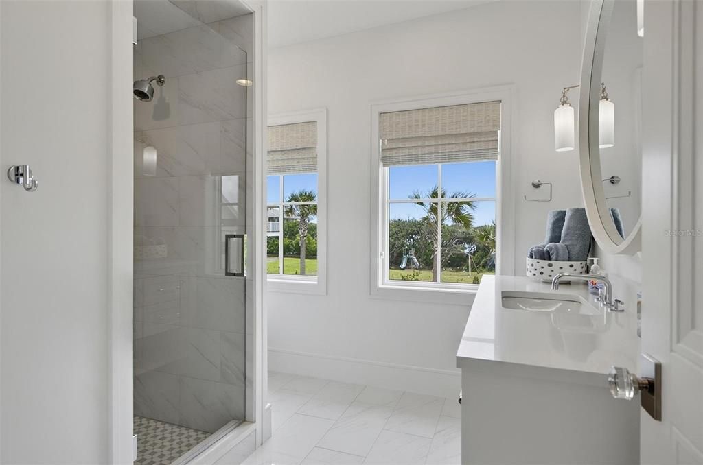 For Sale: $4,600,000 (5 beds, 6 baths, 5071 Square Feet)