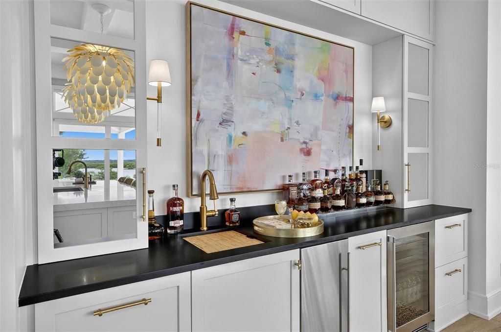 For Sale: $4,600,000 (5 beds, 6 baths, 5071 Square Feet)