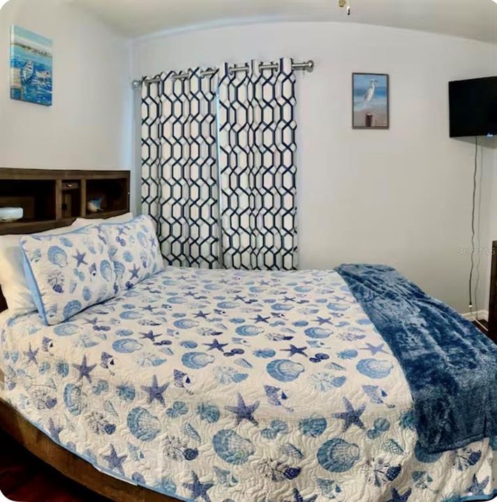 For Sale: $369,000 (3 beds, 1 baths, 1120 Square Feet)