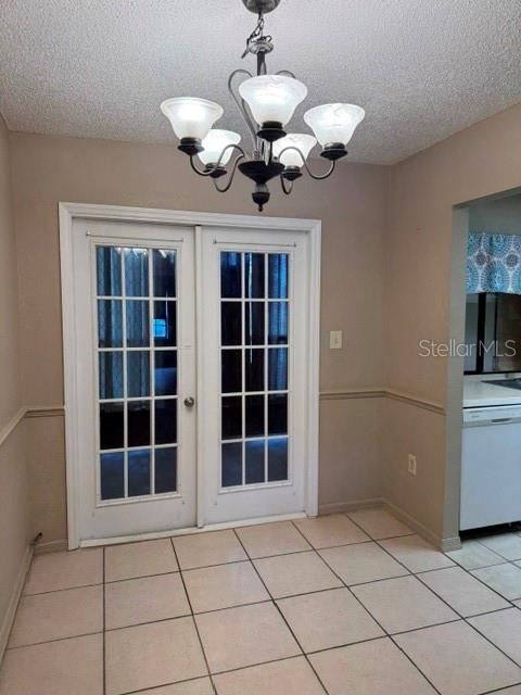 For Rent: $1,500 (2 beds, 1 baths, 1236 Square Feet)