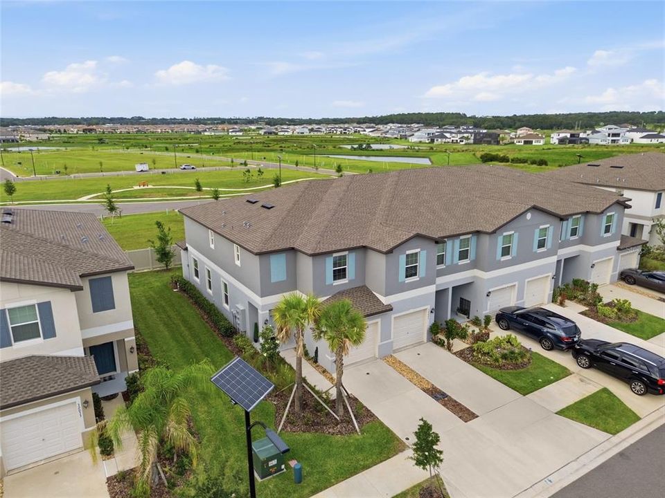 For Sale: $290,000 (2 beds, 2 baths, 1541 Square Feet)