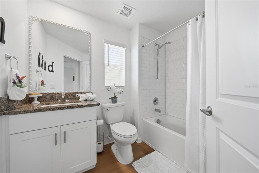 For Sale: $290,000 (2 beds, 2 baths, 1541 Square Feet)