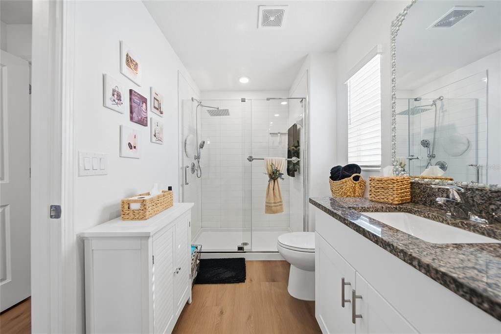 For Sale: $290,000 (2 beds, 2 baths, 1541 Square Feet)