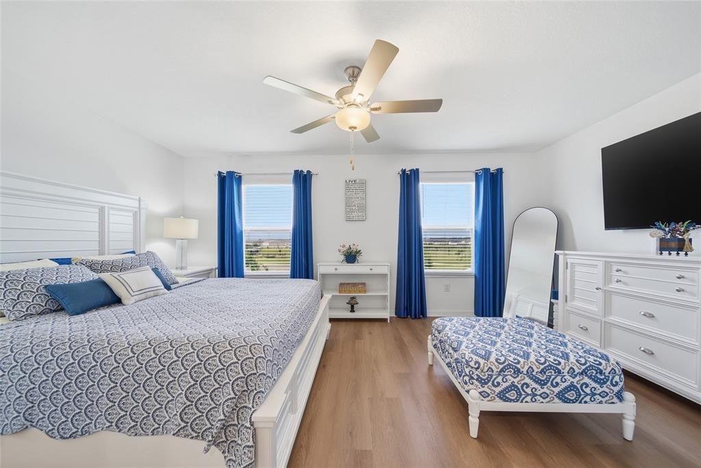 For Sale: $290,000 (2 beds, 2 baths, 1541 Square Feet)