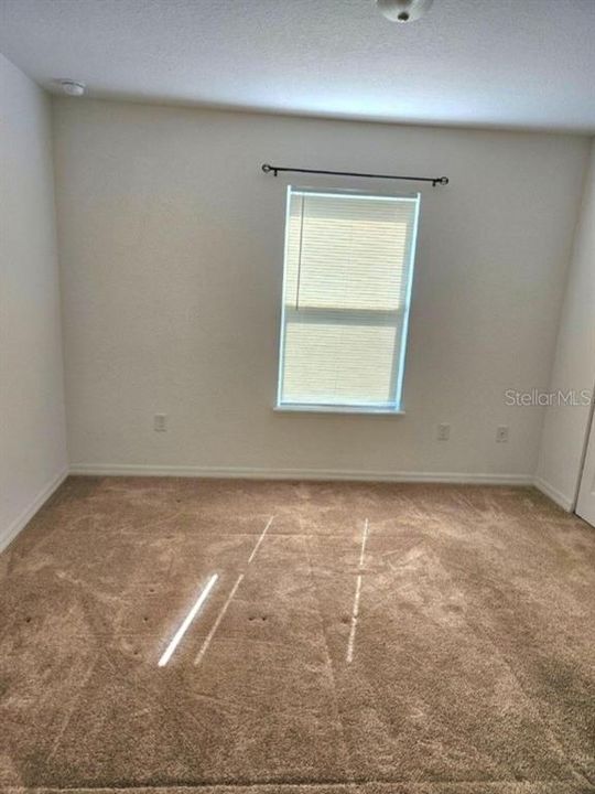 For Rent: $1,600 (3 beds, 2 baths, 1014 Square Feet)