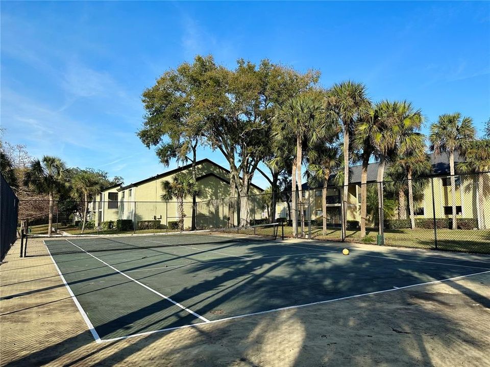 For Sale: $189,000 (3 beds, 2 baths, 1112 Square Feet)