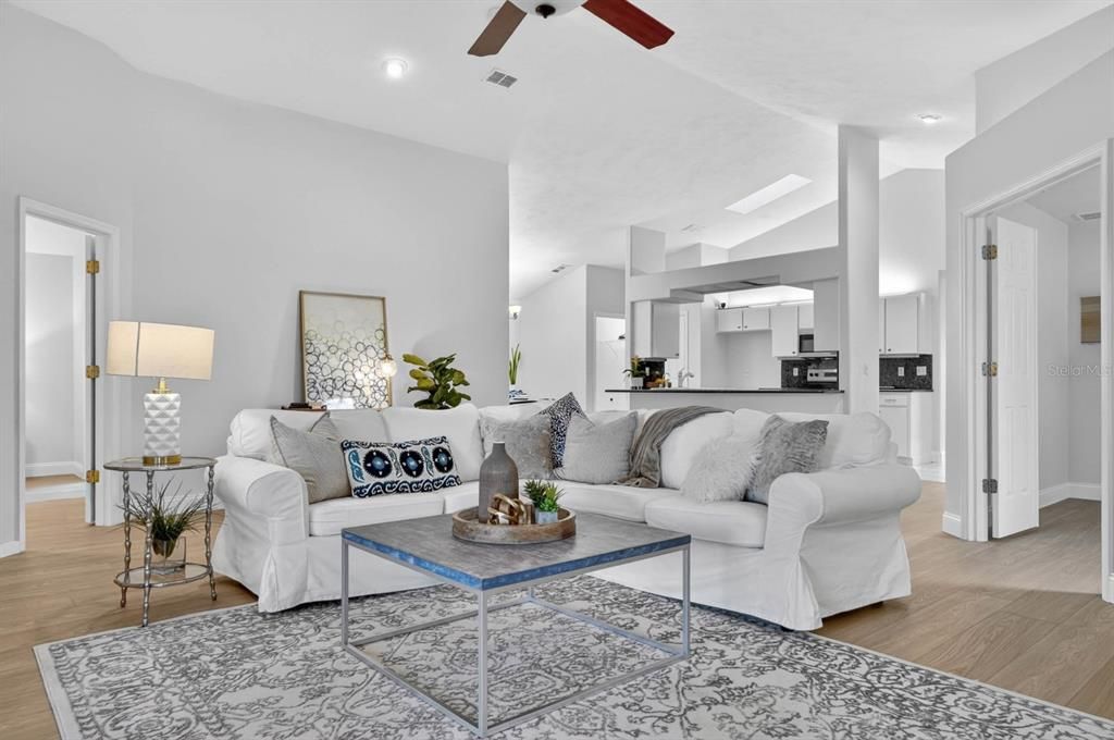 For Sale: $384,900 (3 beds, 2 baths, 1709 Square Feet)