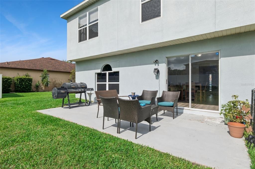 For Sale: $600,000 (5 beds, 3 baths, 2940 Square Feet)