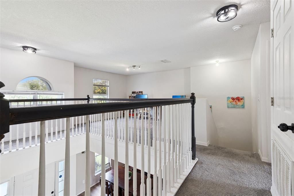 For Sale: $600,000 (5 beds, 3 baths, 2940 Square Feet)