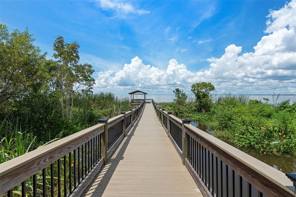 For Sale: $600,000 (5 beds, 3 baths, 2940 Square Feet)