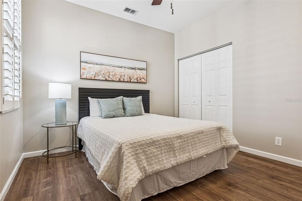 For Sale: $415,000 (3 beds, 2 baths, 1847 Square Feet)