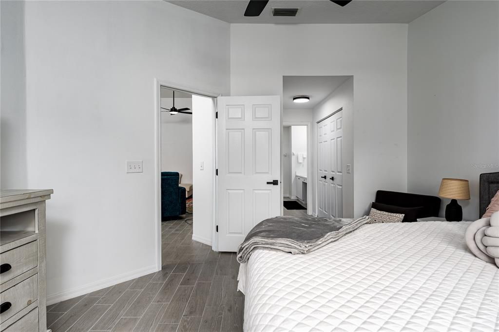 For Sale: $314,000 (3 beds, 2 baths, 1488 Square Feet)