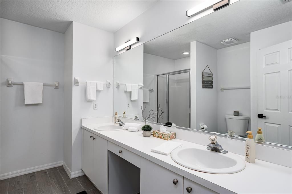 For Sale: $314,000 (3 beds, 2 baths, 1488 Square Feet)