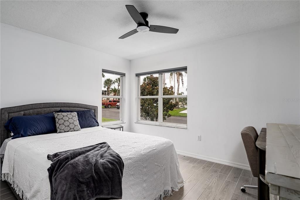 For Sale: $314,000 (3 beds, 2 baths, 1488 Square Feet)