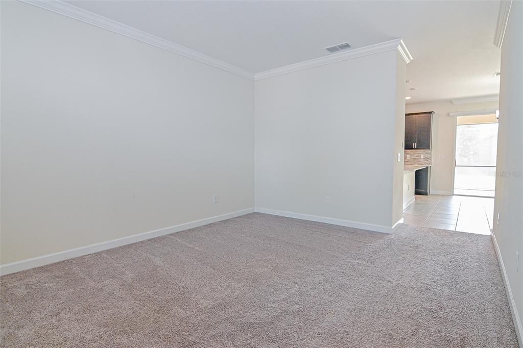 En Venta: $700,000 (5 camas, 3 baños, 3532 Pies cuadrados)