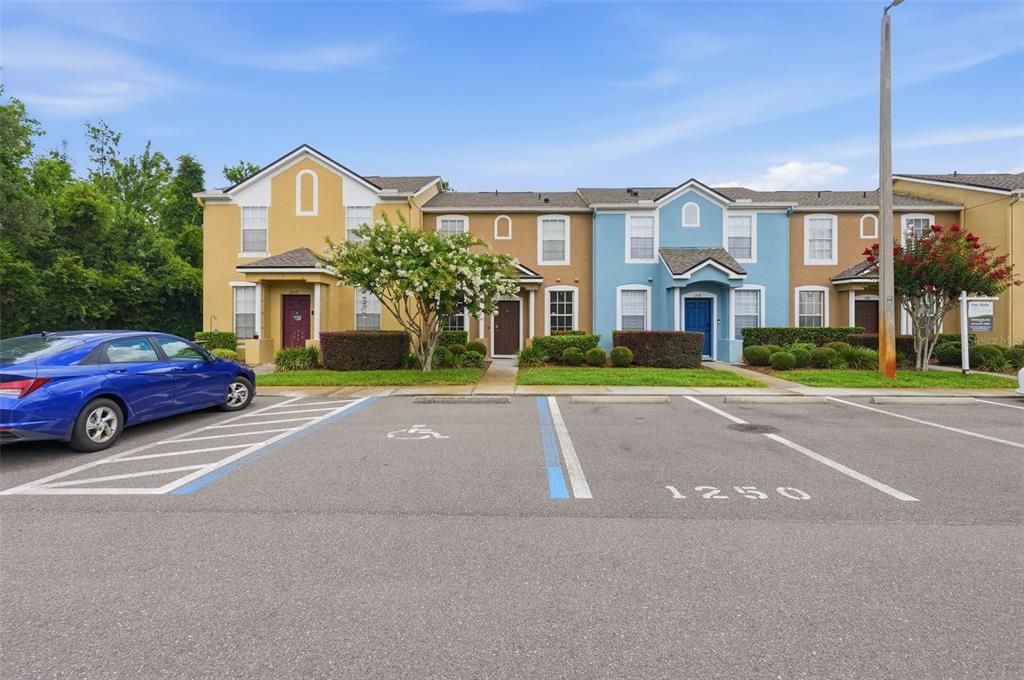 For Sale: $225,000 (2 beds, 2 baths, 1152 Square Feet)