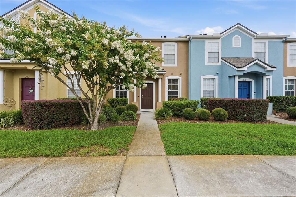 For Sale: $225,000 (2 beds, 2 baths, 1152 Square Feet)