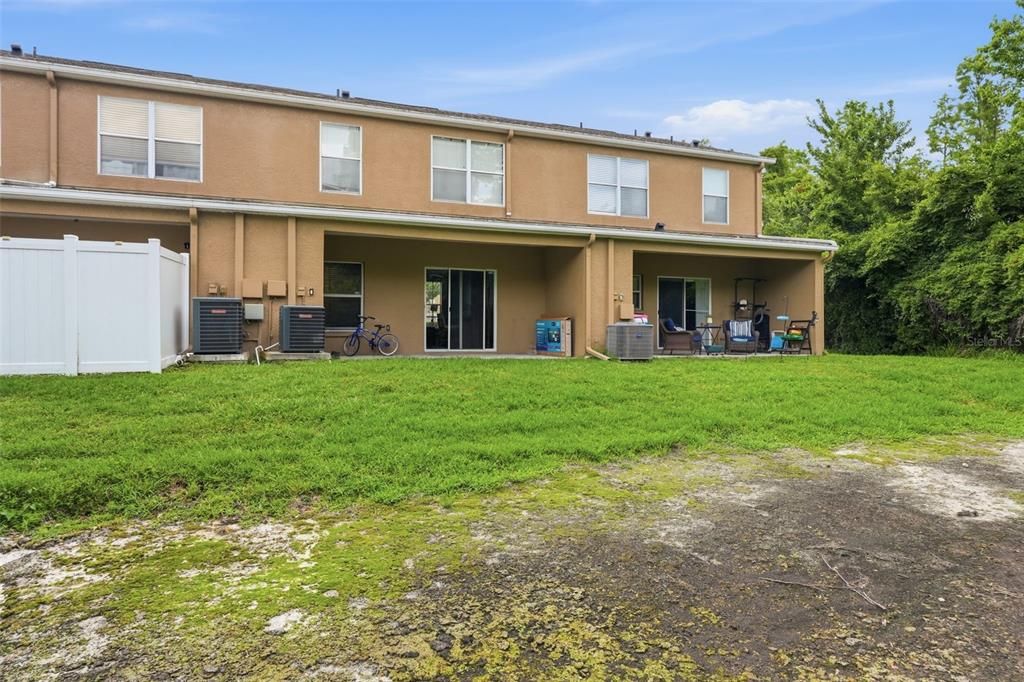 For Sale: $225,000 (2 beds, 2 baths, 1152 Square Feet)