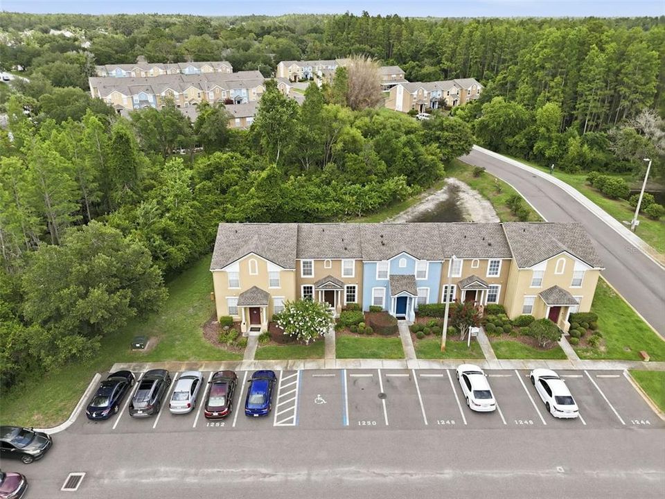 For Sale: $225,000 (2 beds, 2 baths, 1152 Square Feet)