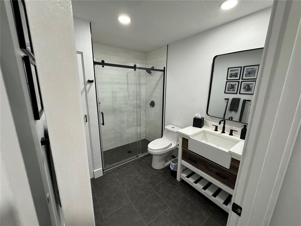 For Rent: $3,300 (3 beds, 2 baths, 2276 Square Feet)