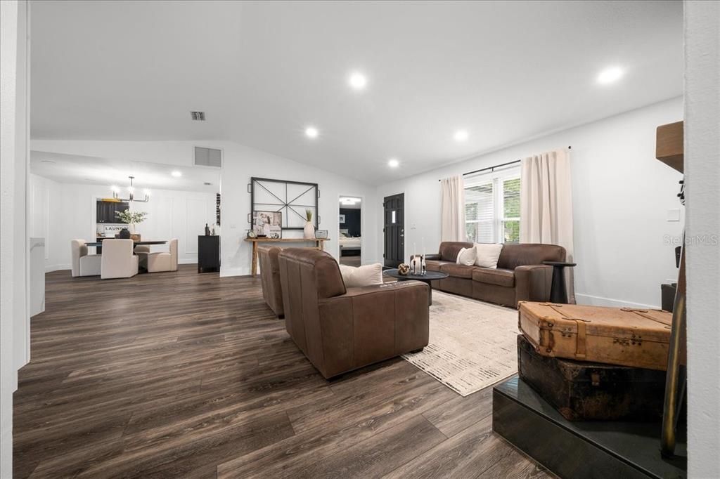 В аренду: $2,950 (3 спален, 2 ванн, 2166 Квадратных фут)