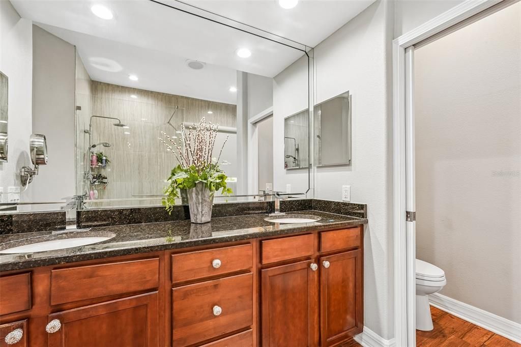 For Sale: $635,000 (4 beds, 3 baths, 2740 Square Feet)