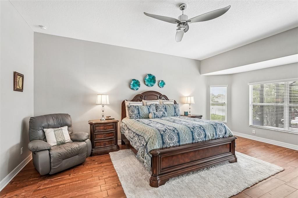 For Sale: $635,000 (4 beds, 3 baths, 2740 Square Feet)