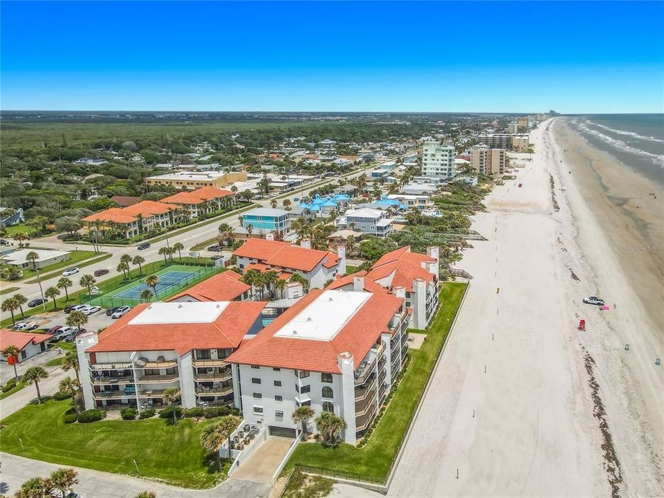 For Sale: $789,900 (3 beds, 2 baths, 1488 Square Feet)